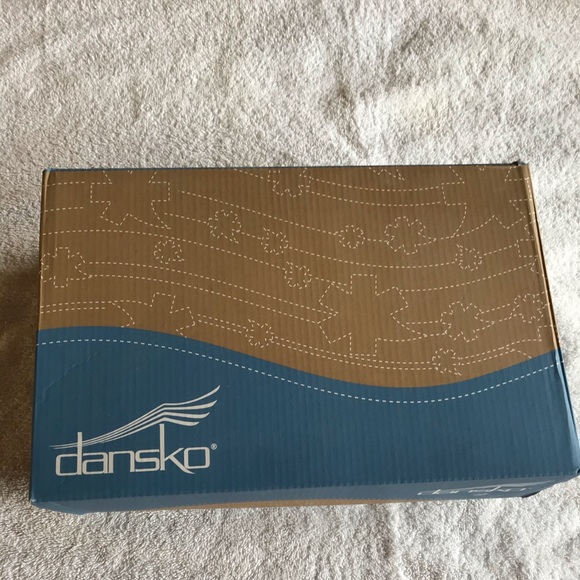 Women’s dansko shoes - Picture 8 of 8